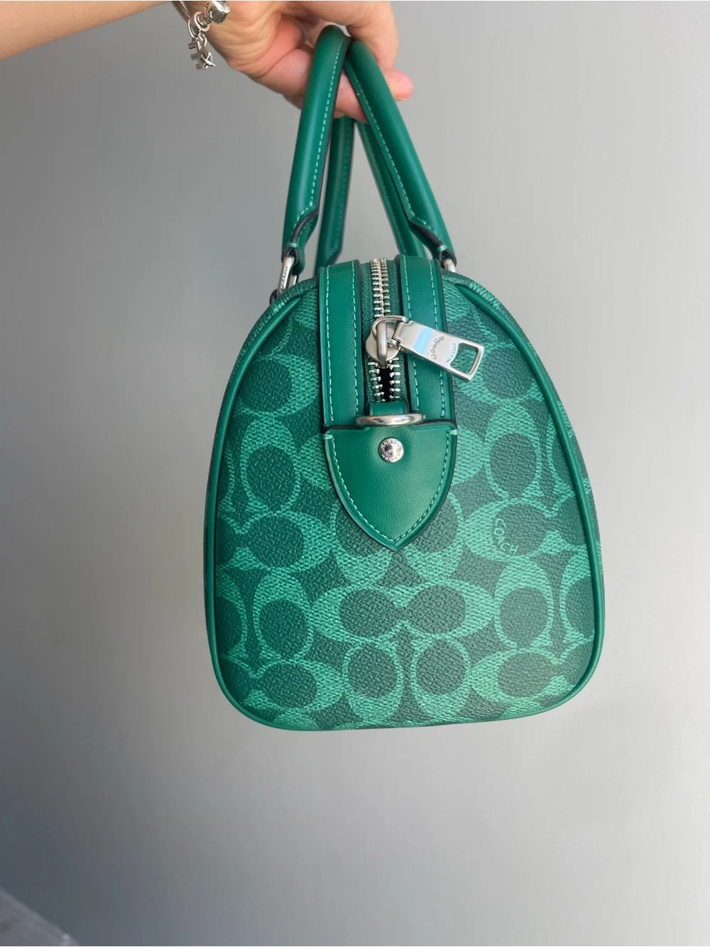 Coach Outlet Signature Canvas Rowan in Bright Jade